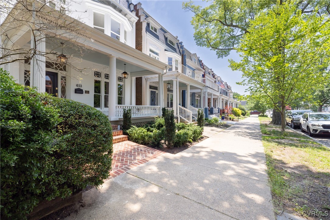 Property Photo:  613 Chimborazo Boulevard  VA 23223 