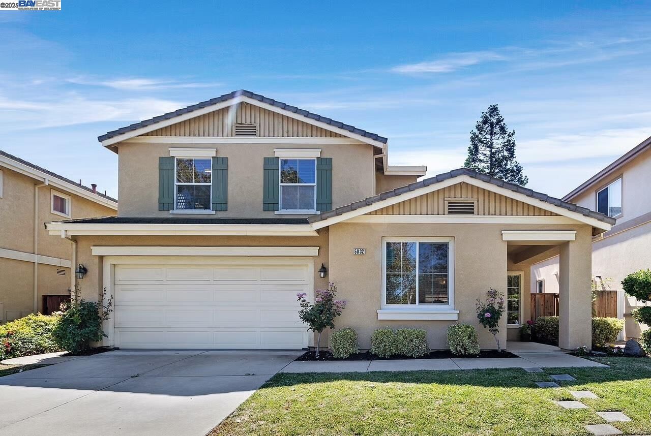 Property Photo:  5032 Persimmon Dr  CA 94568 