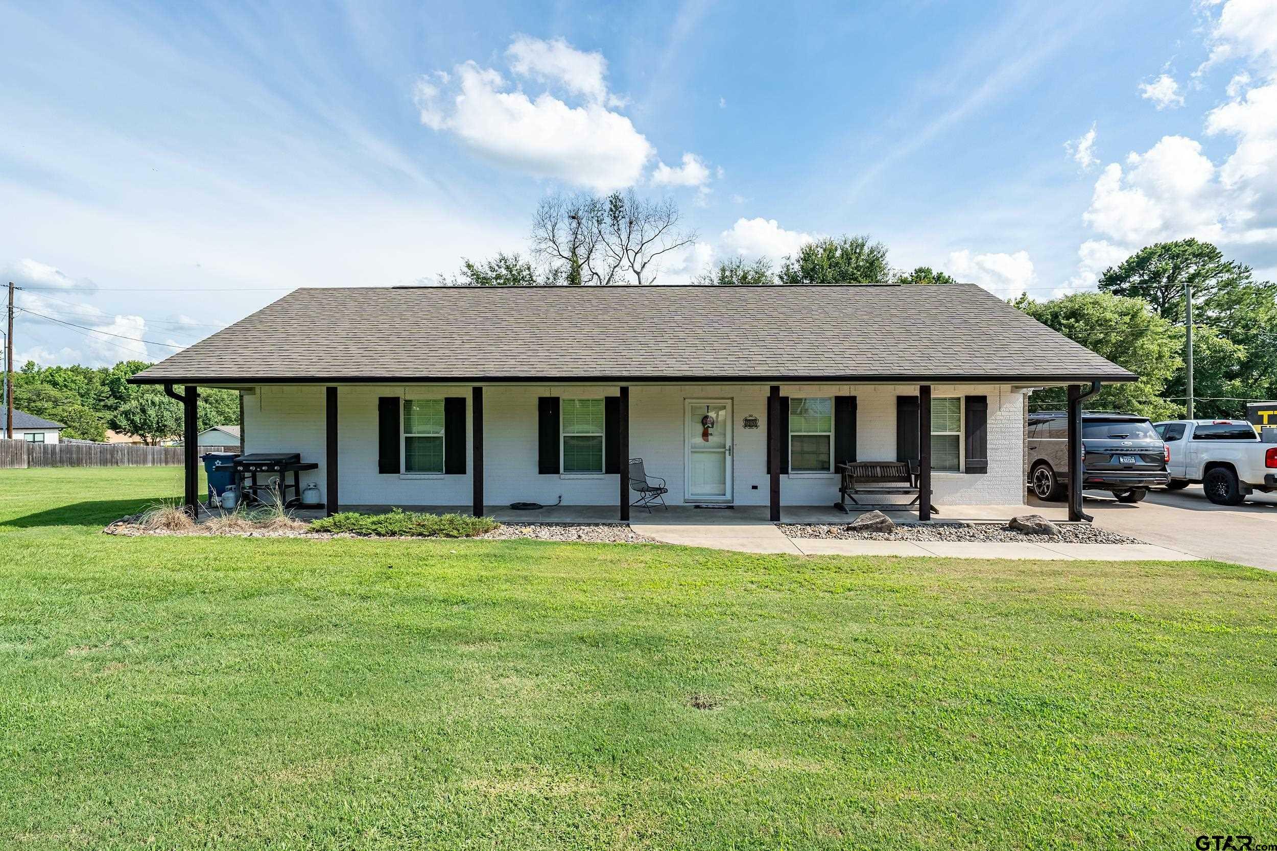 Property Photo:  200 David  TX 75765 
