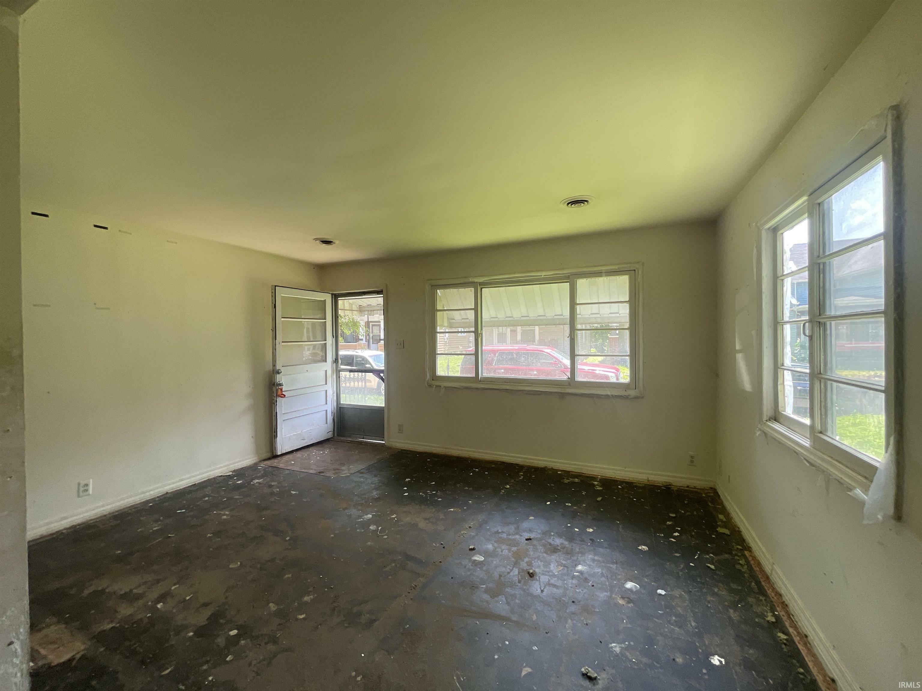 Property Photo:  612 5th Street  IN 46808-2719 