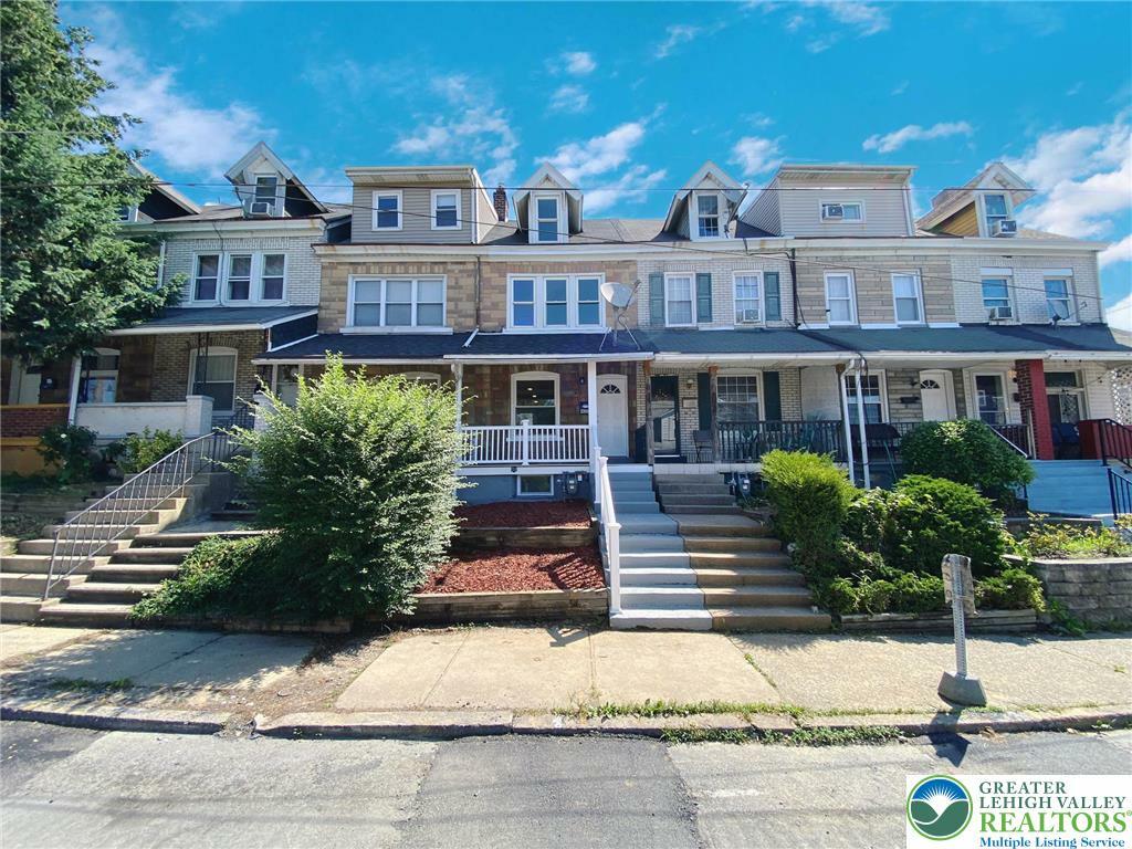 Property Photo: 423 Bradford Street PA 18109