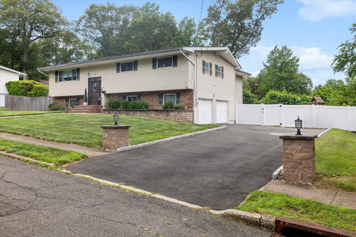 Property Photo: 4 Tilda Lane NY 10956