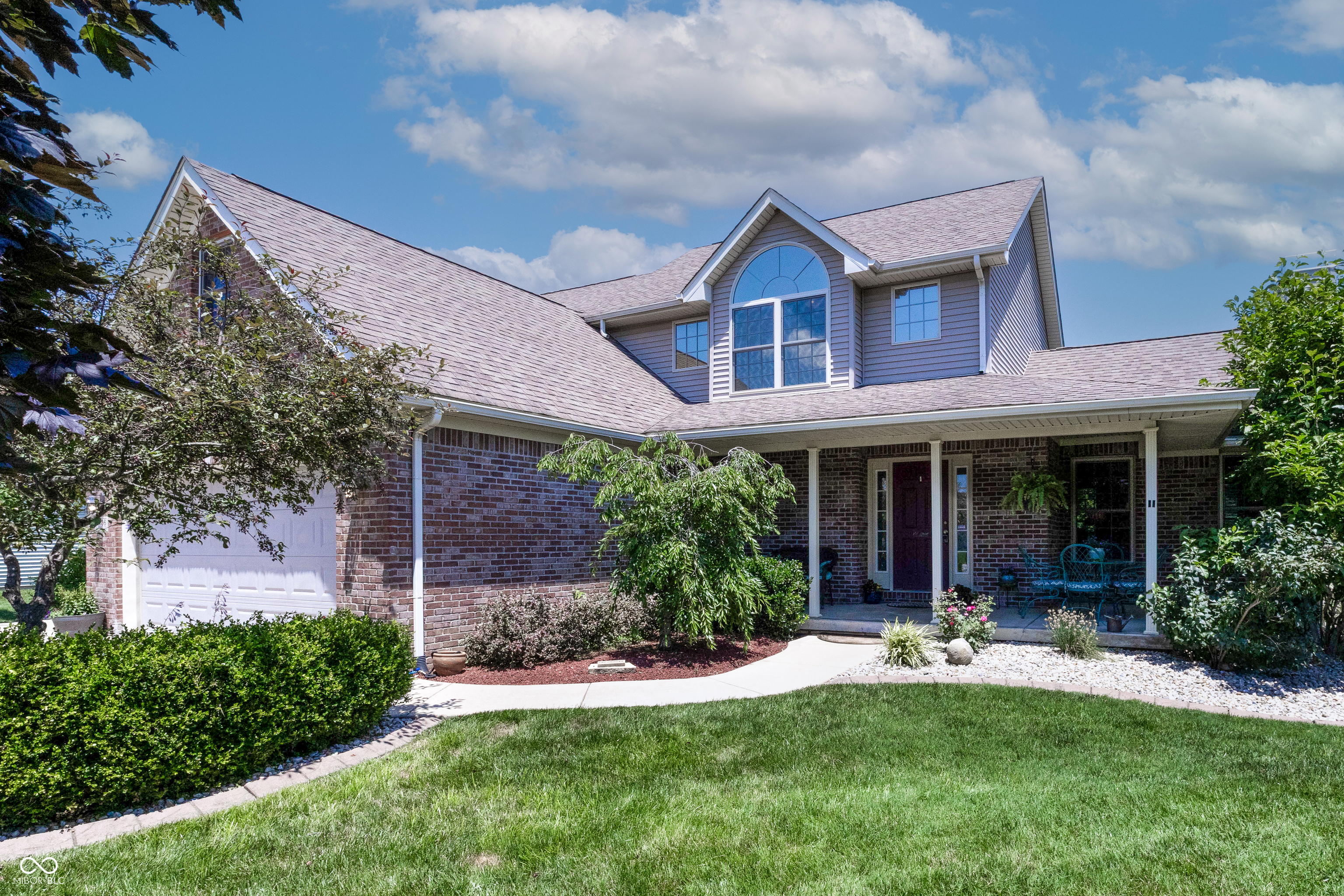 Property Photo: 2756 Bluebell Court E IN 47201