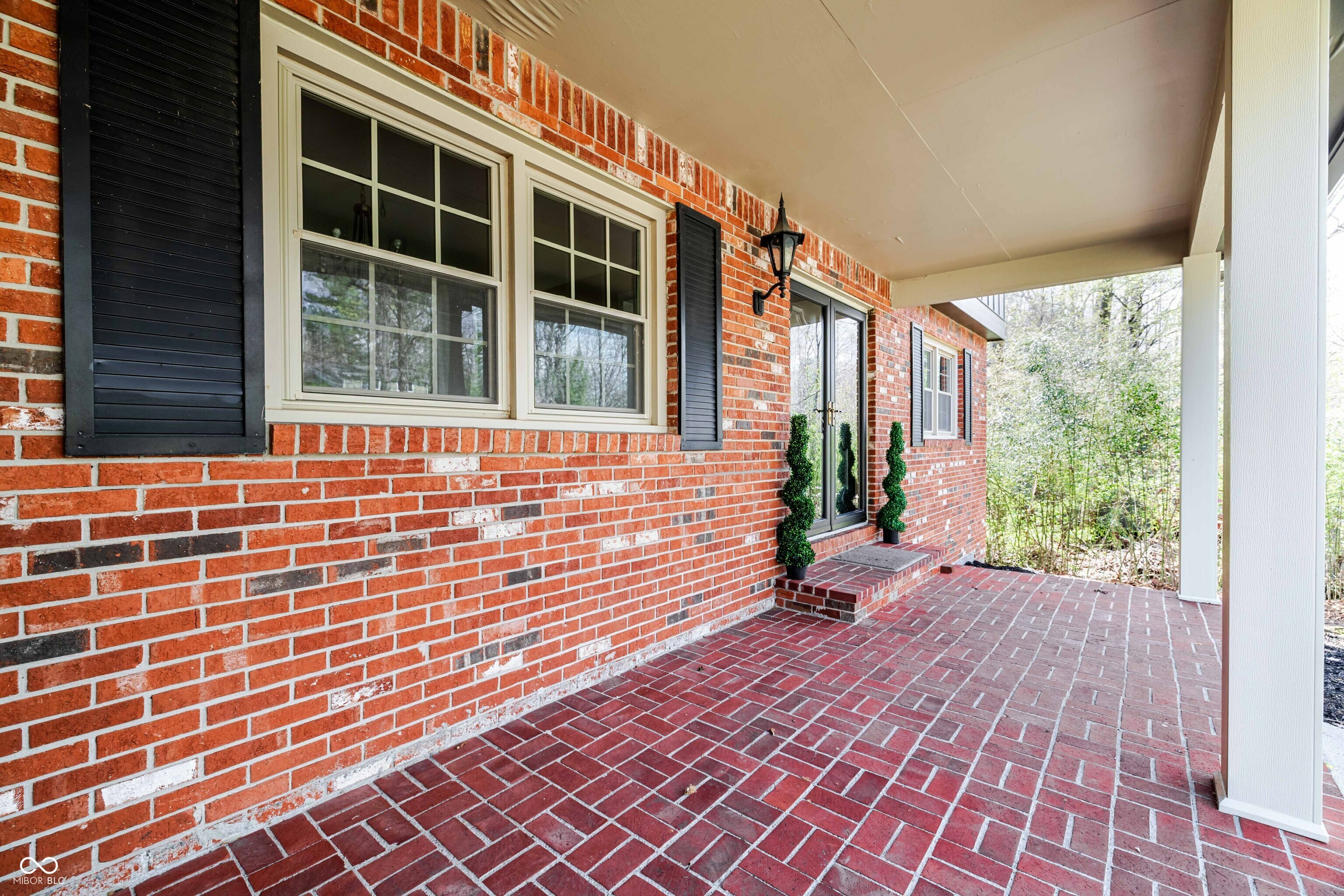 Property Photo: 1920 E Wexley Road IN 47401