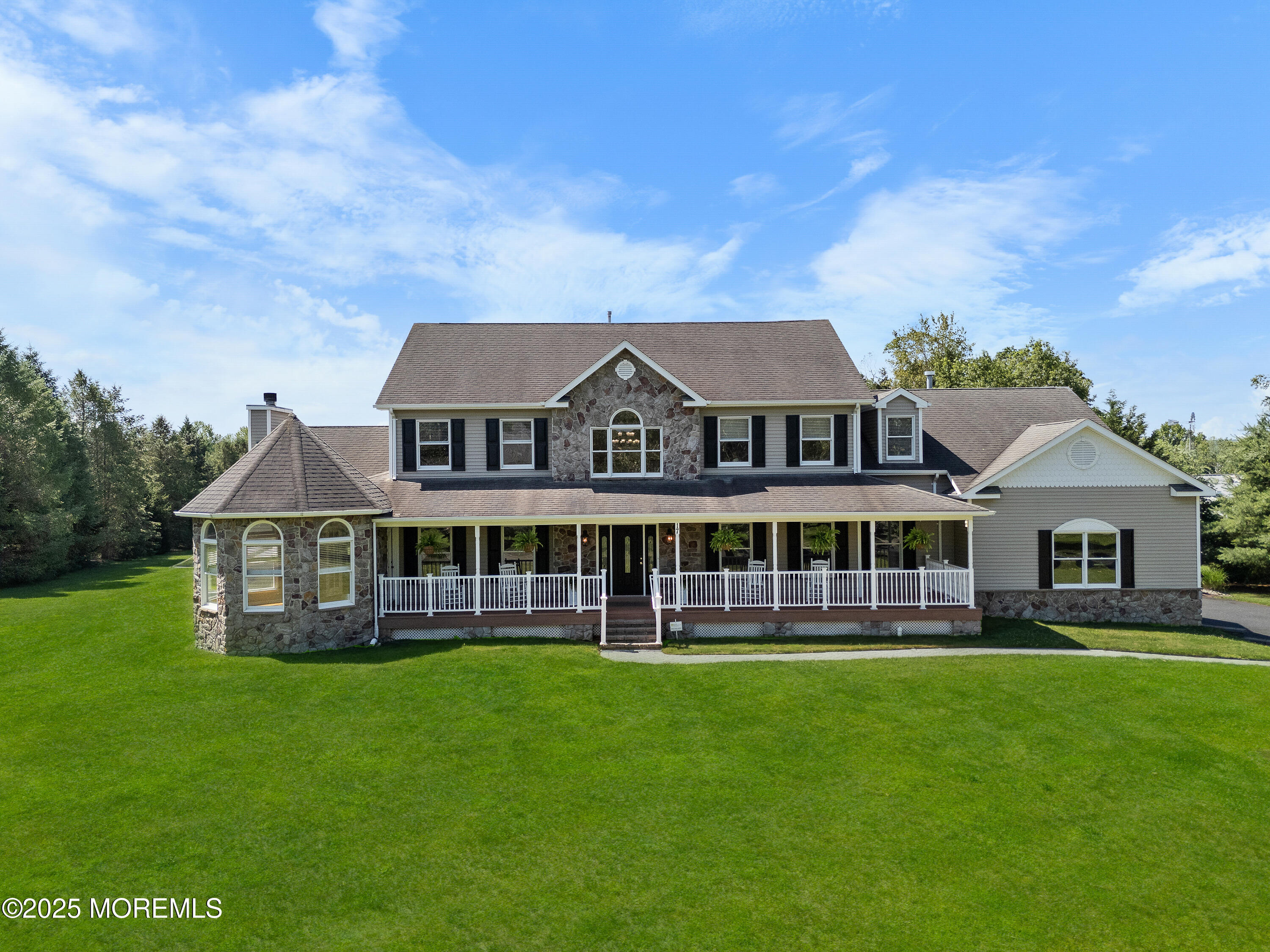 Property Photo: 17 Wagner Farm Lane NJ 08535