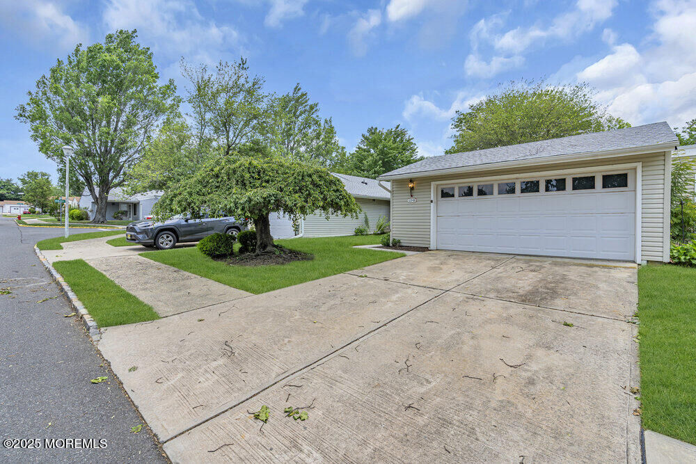 Property Photo: 104 Chatham Drive 104B NJ 08831