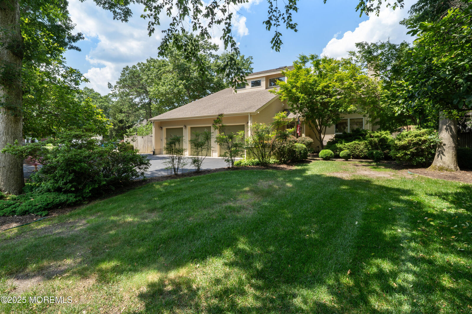 Property Photo:  715 Radcliffe Road  NJ 08734 