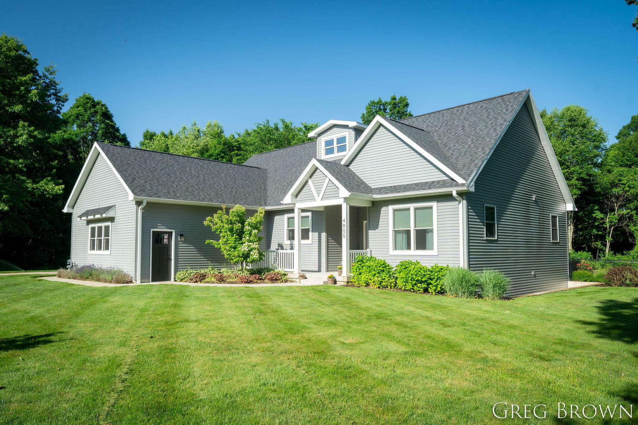 Property Photo:  4800 Harlan Drive  MI 49098 