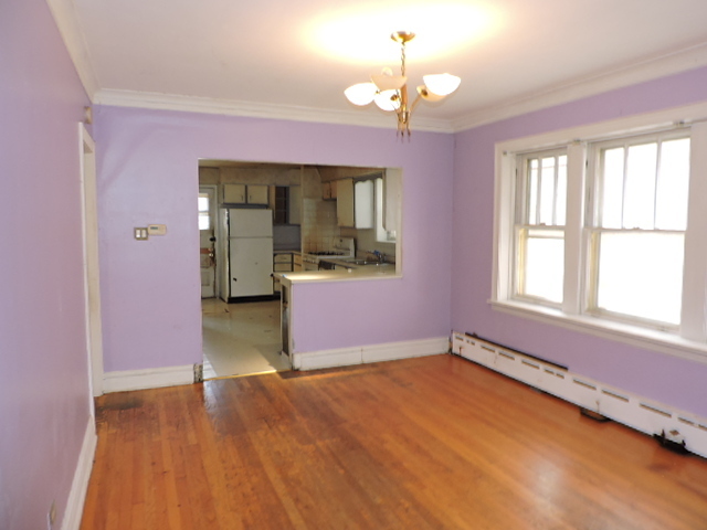 Property Photo: 5747 N Christiana Avenue IL 60659