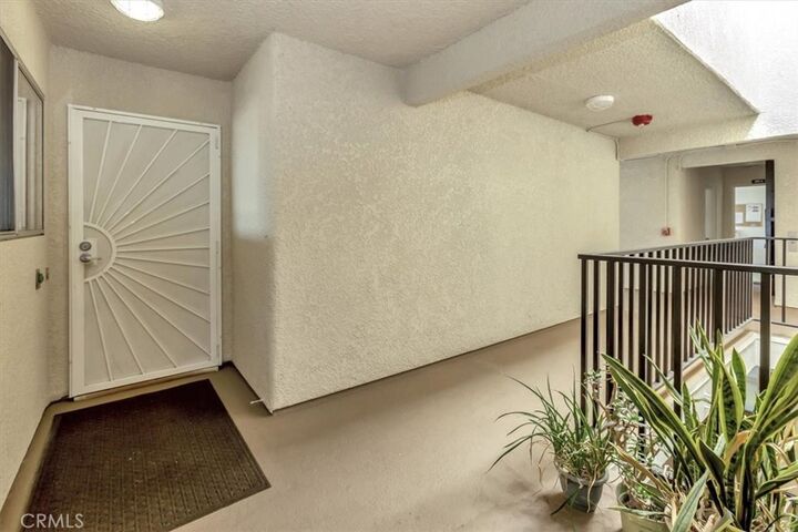 Property Photo:  4001 Calle Sonora 3E  CA 92637 