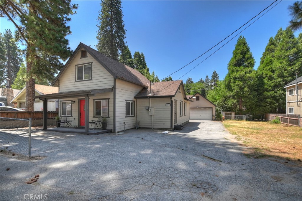 Property Photo: 22989 Pine Lane CA 92325