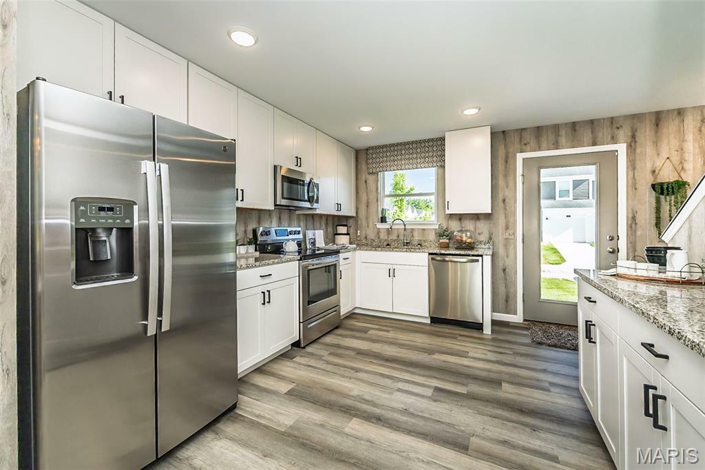 Property Photo: 119 Cardow Drive 165-401 MO 63368