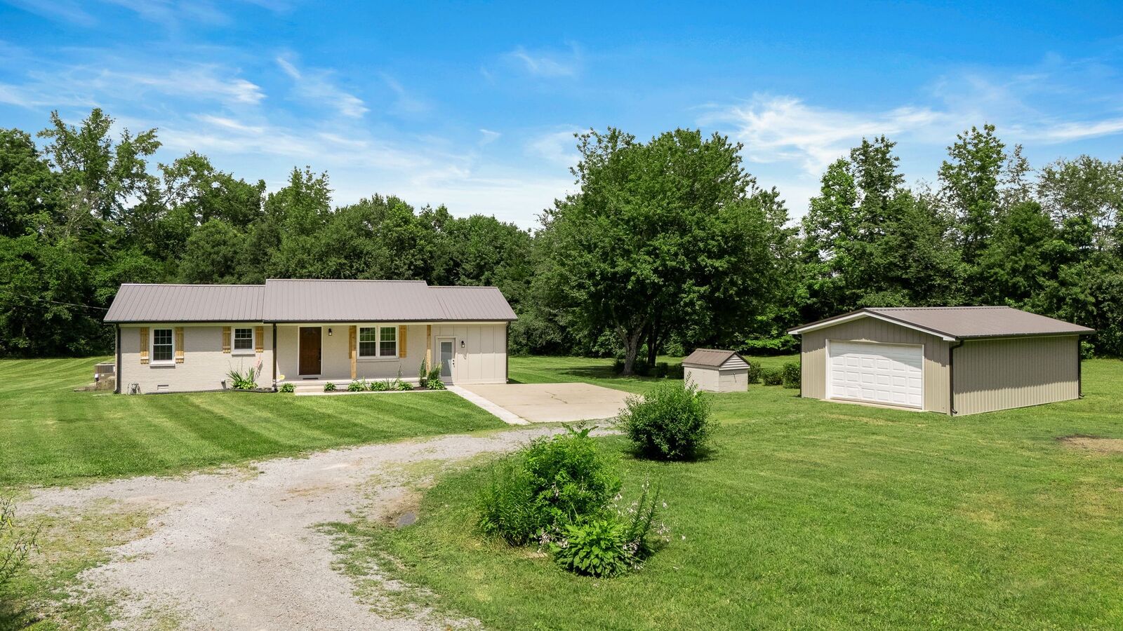 Property Photo: 266 McBride Ln TN 37026