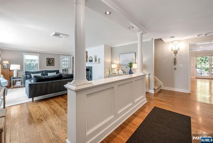 Property Photo:  37 Sutton Drive  NJ 07423 