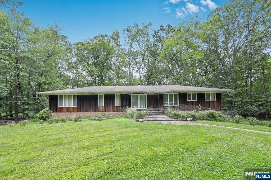 Property Photo: 25 Stevenson Lane NJ 07458