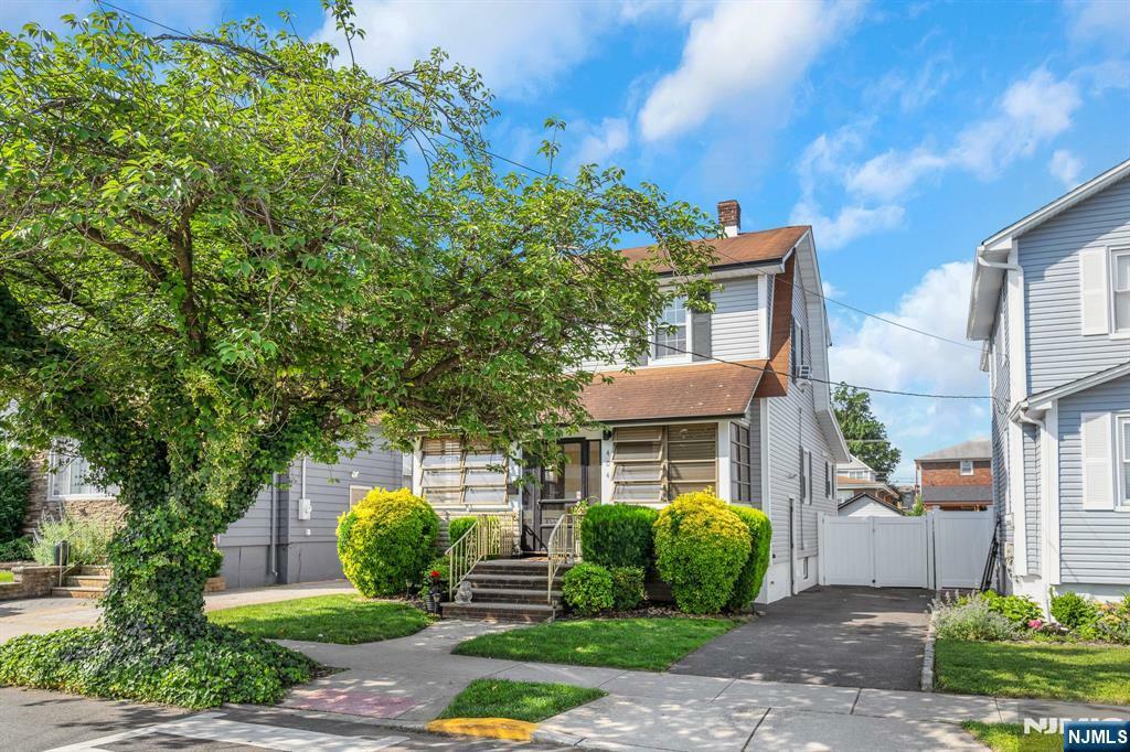 404 Forest Avenue  Lyndhurst NJ 07071 photo