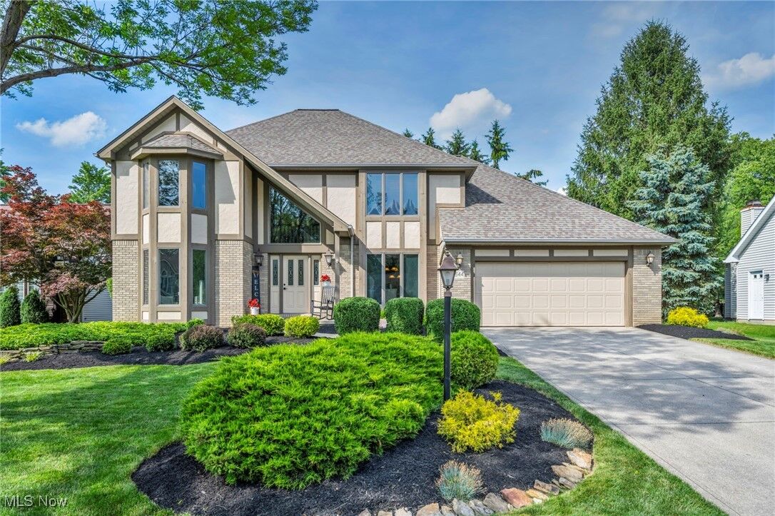 Property Photo: 19544 Echo Drive OH 44149