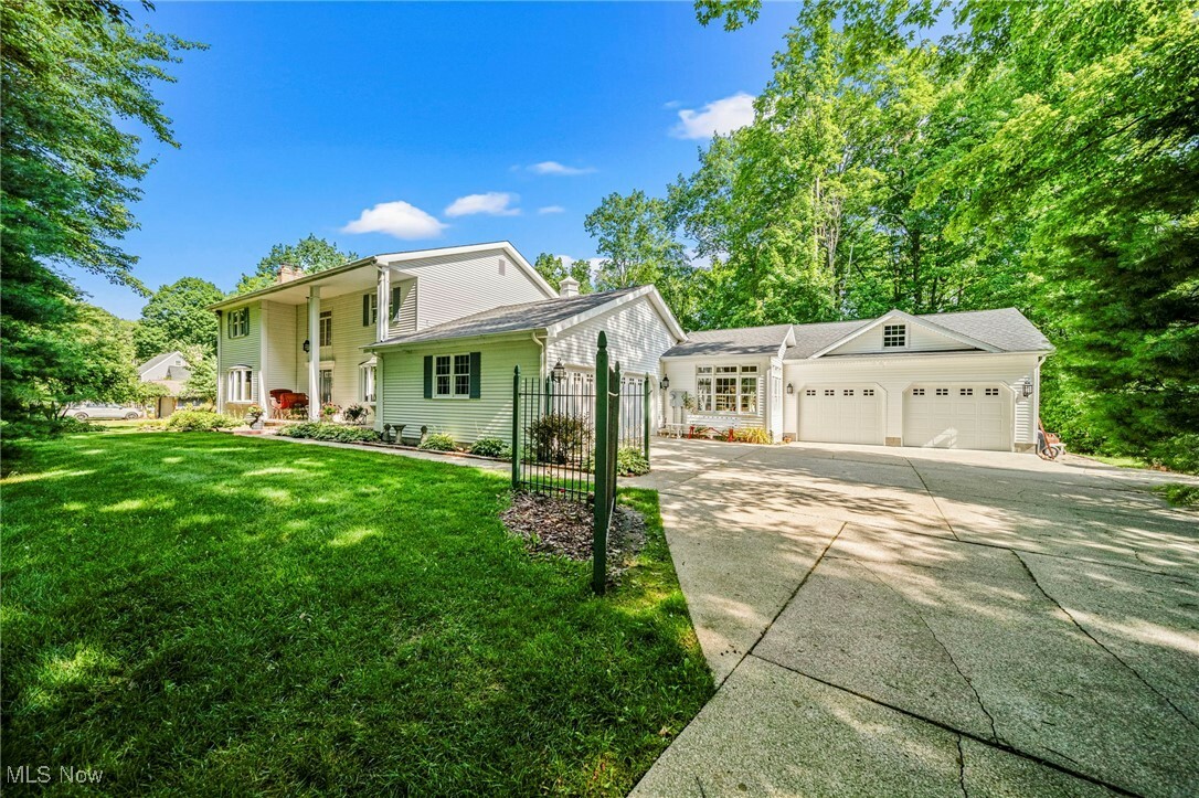 Property Photo: 278 Rosewae Avenue OH 44410