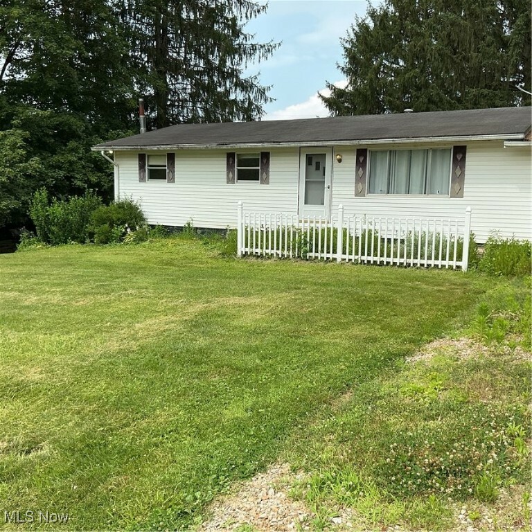 2115 Creedmoor Drive  Zanesville OH 43701 photo