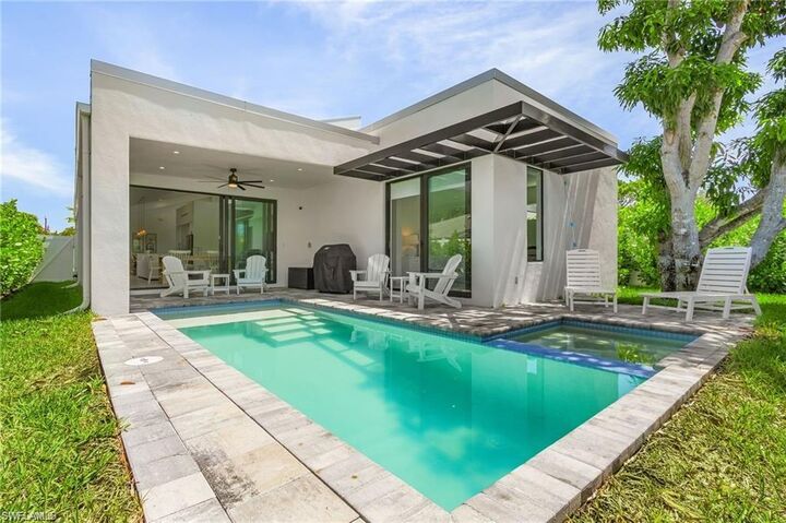 Property Photo:  678 95th Ave N  FL 34108 
