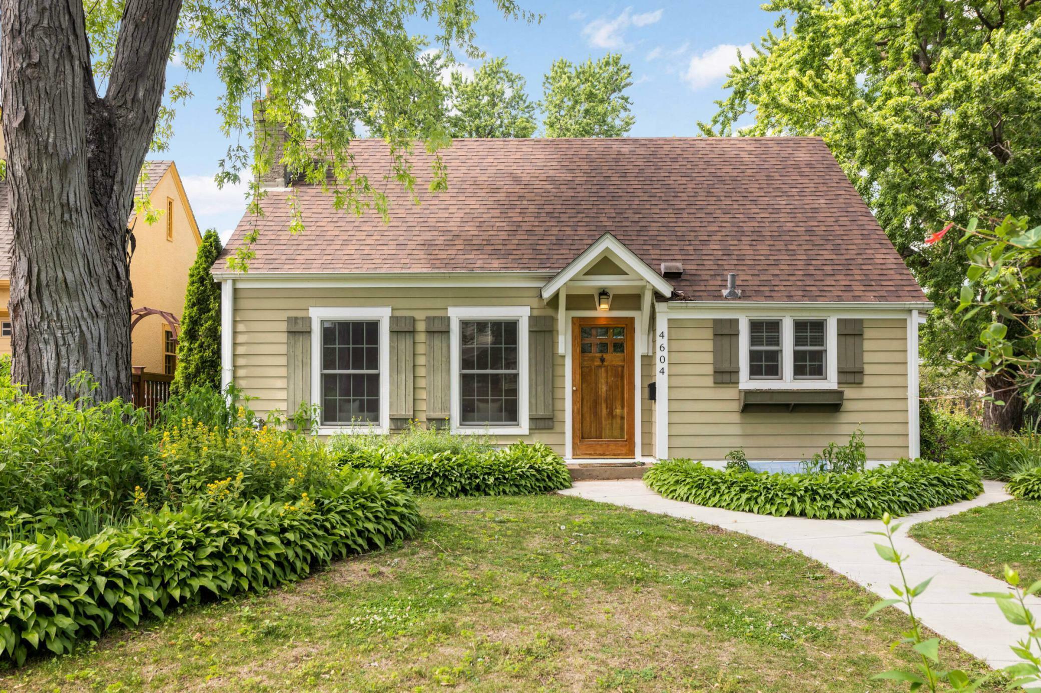 Property Photo: 4604 W 39th Street MN 55416