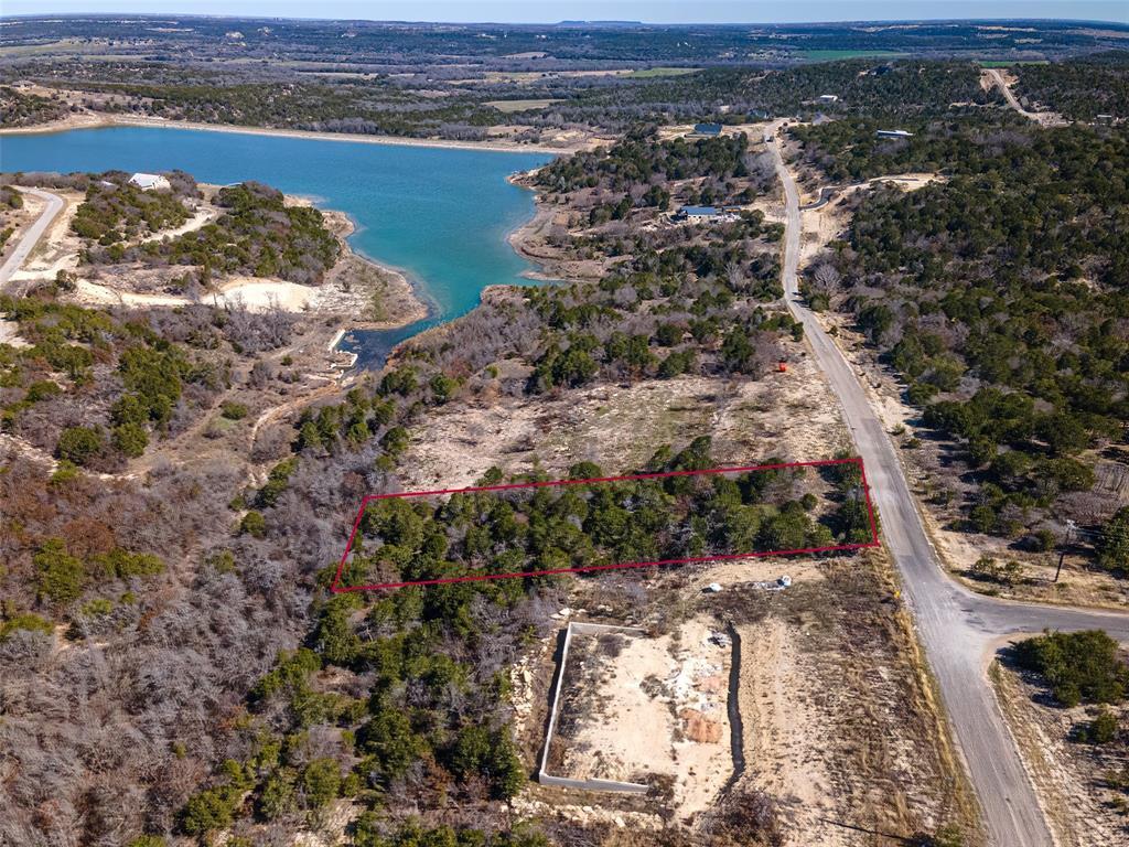 Property Photo: 907 Anchors Way TX 76433