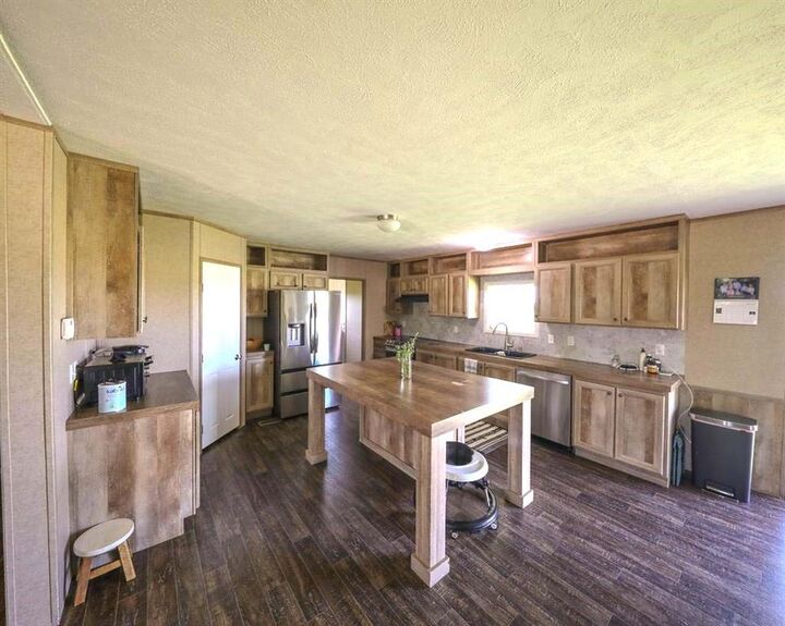 Property Photo:  1783 County Road 33040  TX 75421 