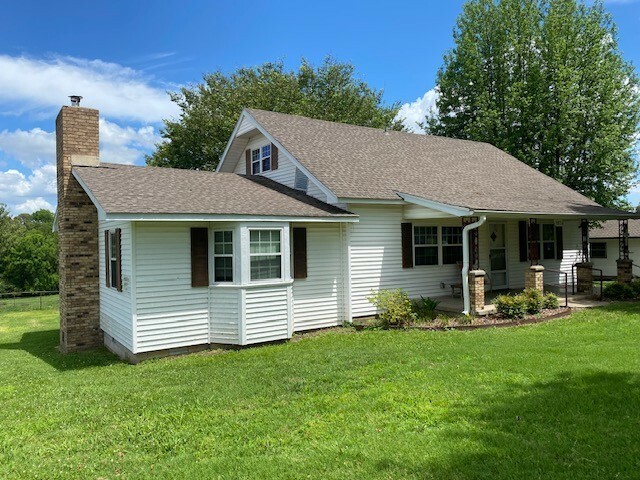 1076 N Barrington Road  Tontitown AR 72762 photo