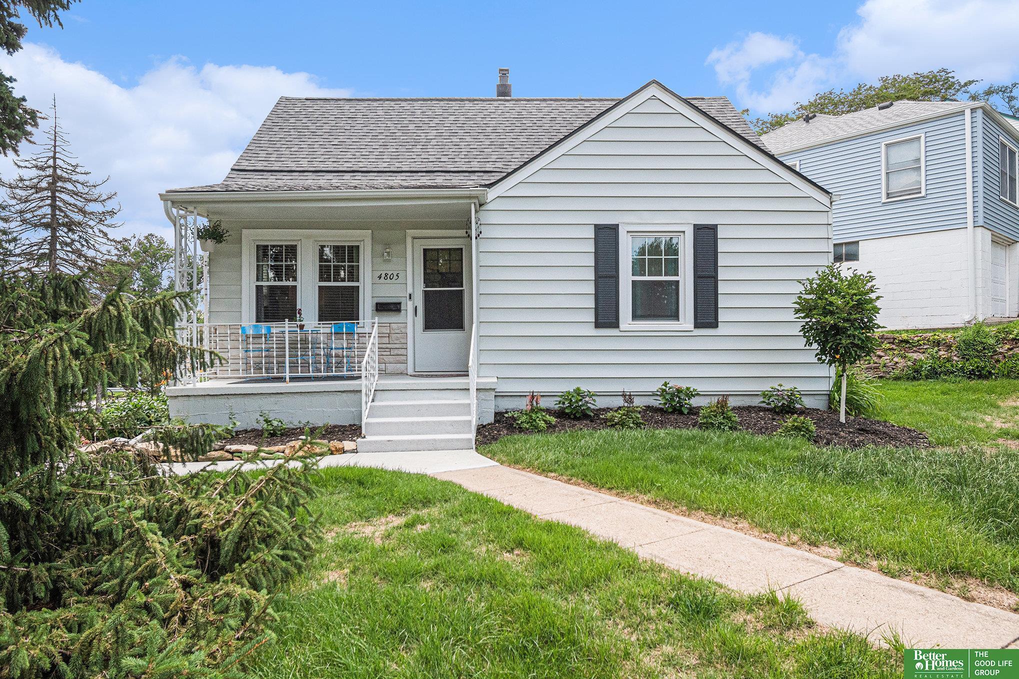 Property Photo: 4805 N Franklin Street NE 68104