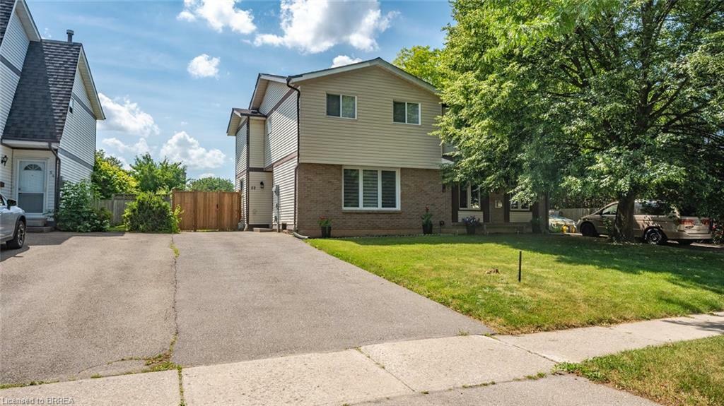 Property Photo: 52 Brantwood Park Road ON N3P 1G2