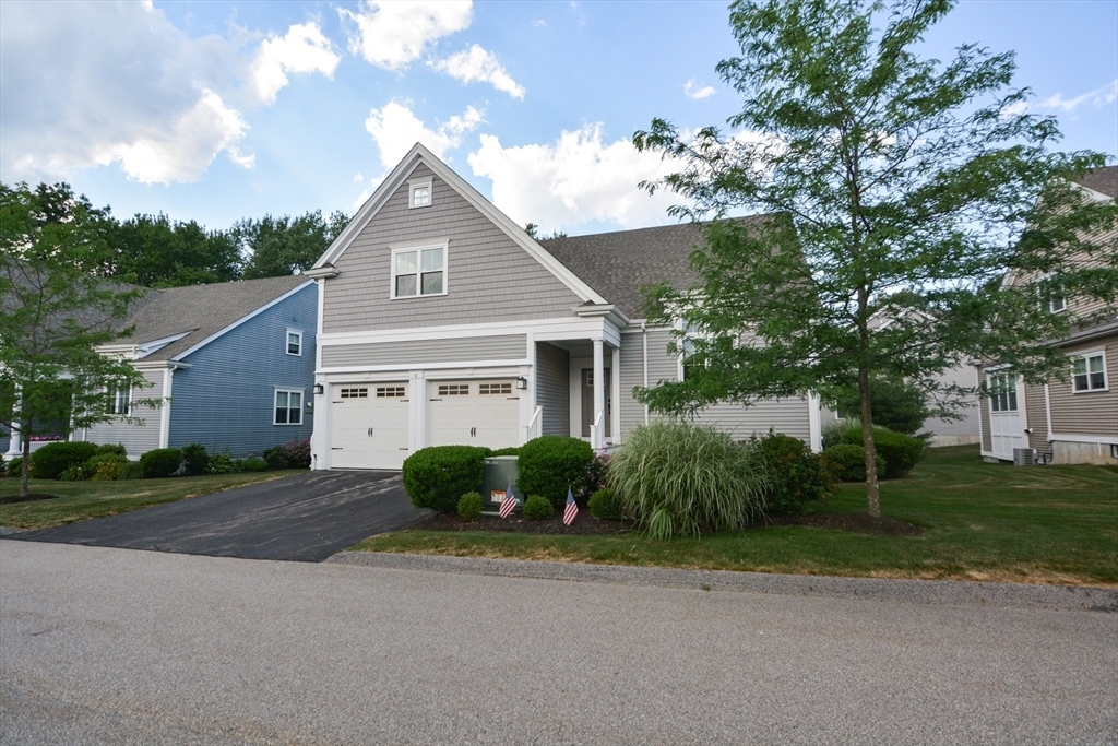 Property Photo: 6 Fieldstone 6 MA 02053