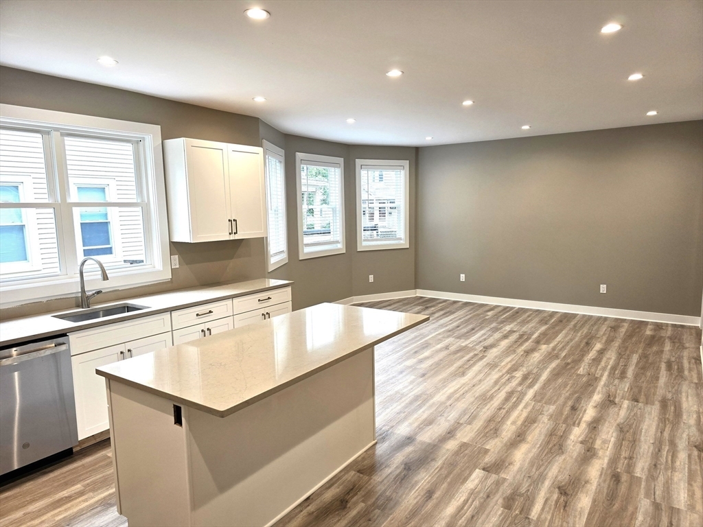Property Photo: 39 Fiske St 1 MA 02451