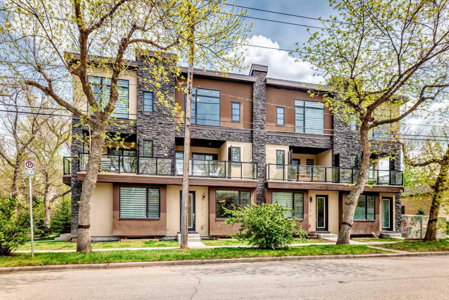 Property Photo: 301 5 Avenue NE AB T2E 0K9