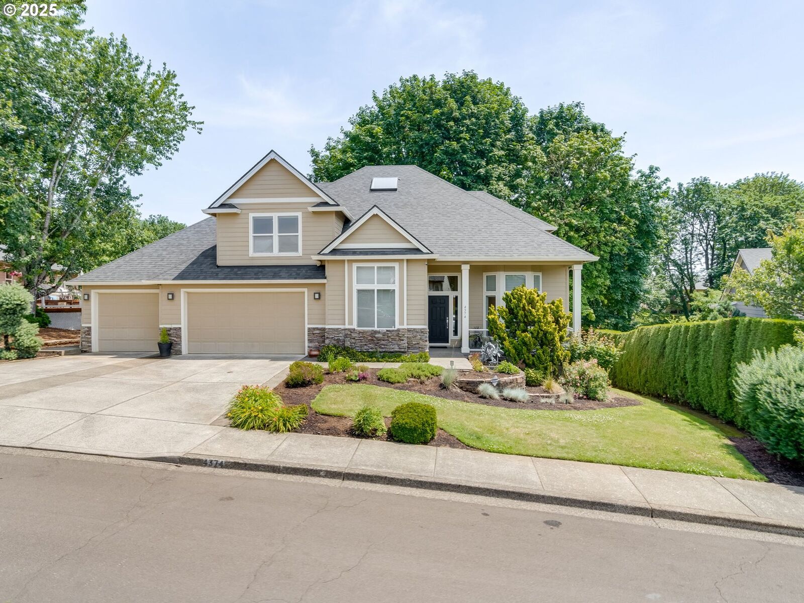 Property Photo:  4374 M Loop  WA 98671 
