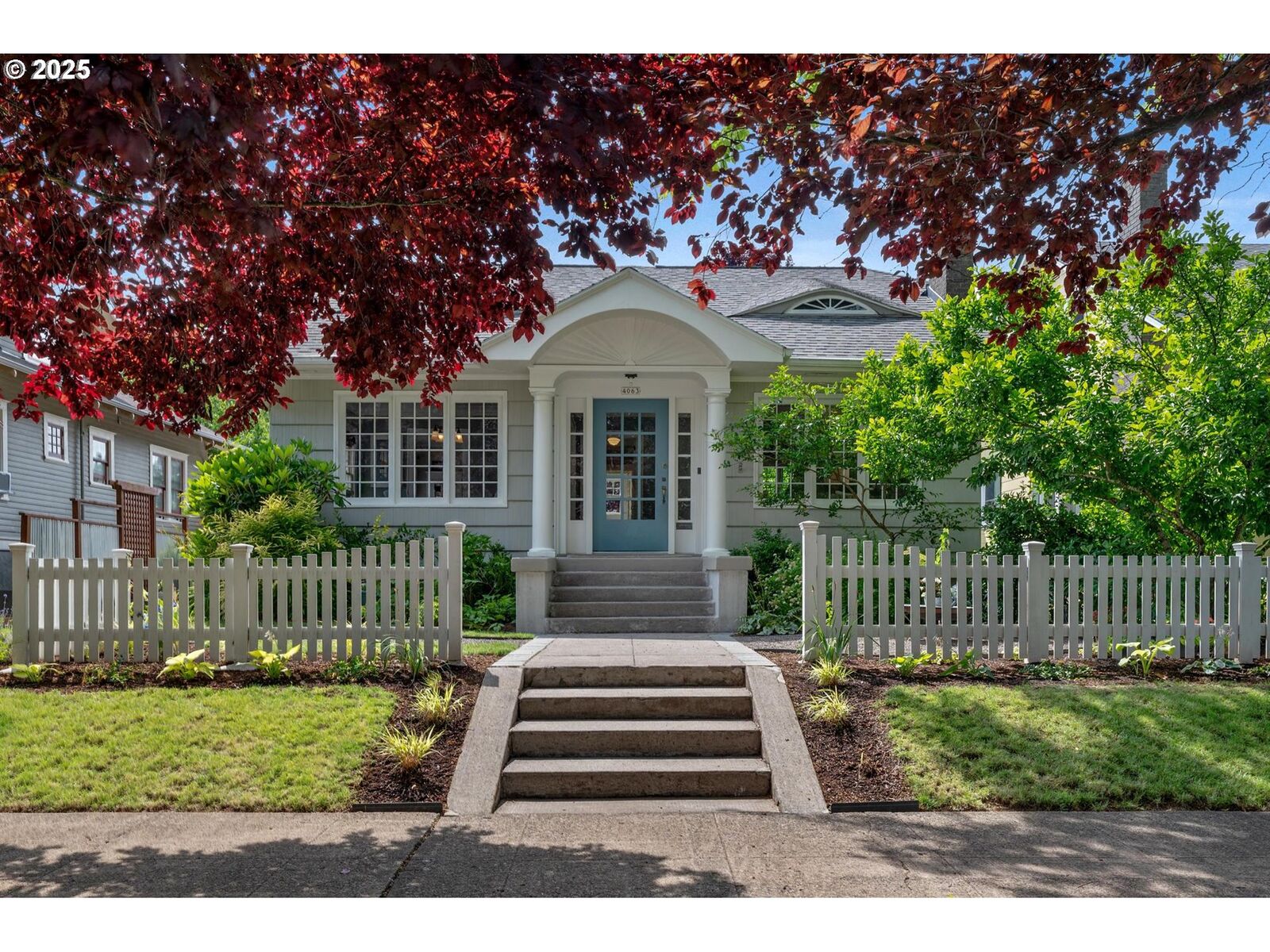 Property Photo: 4063 NE 30th Ave OR 97212