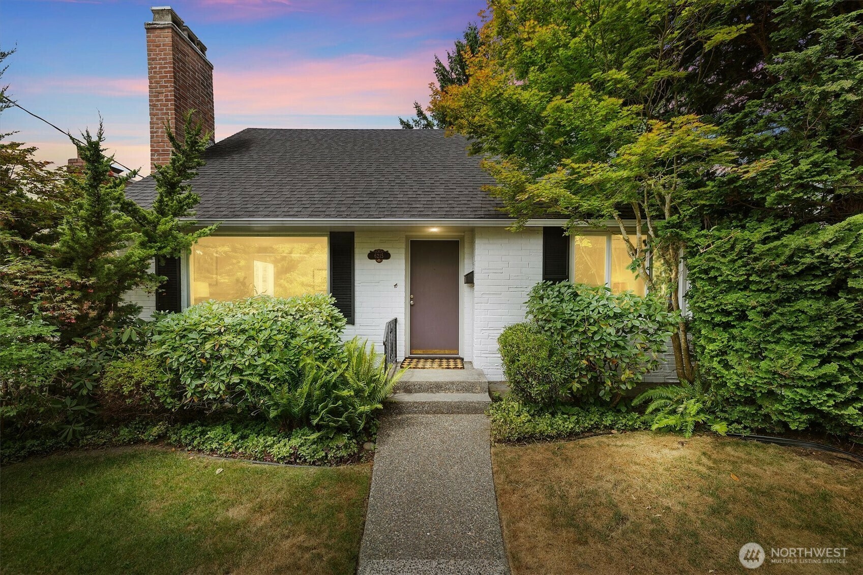 6215  41st Avenue NE  Seattle WA 98115 photo