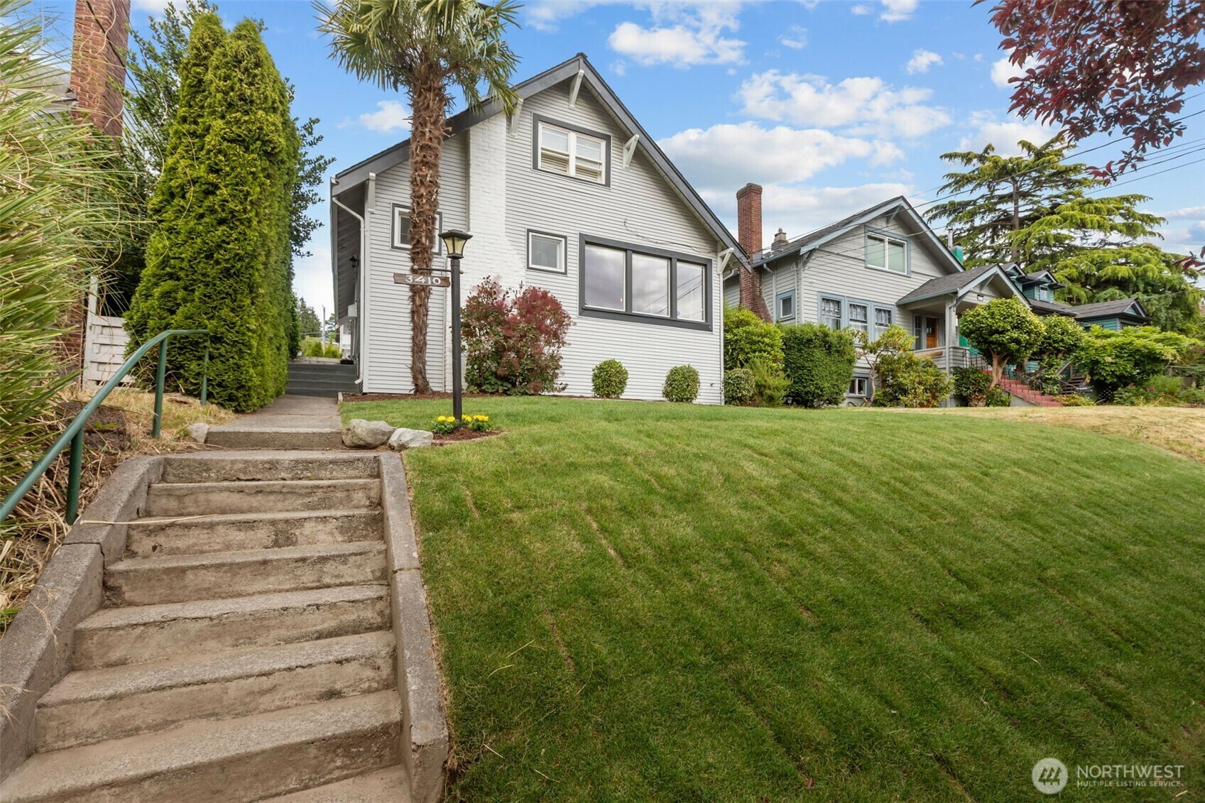 Property Photo:  3410  61st Ave SW  WA 98116 