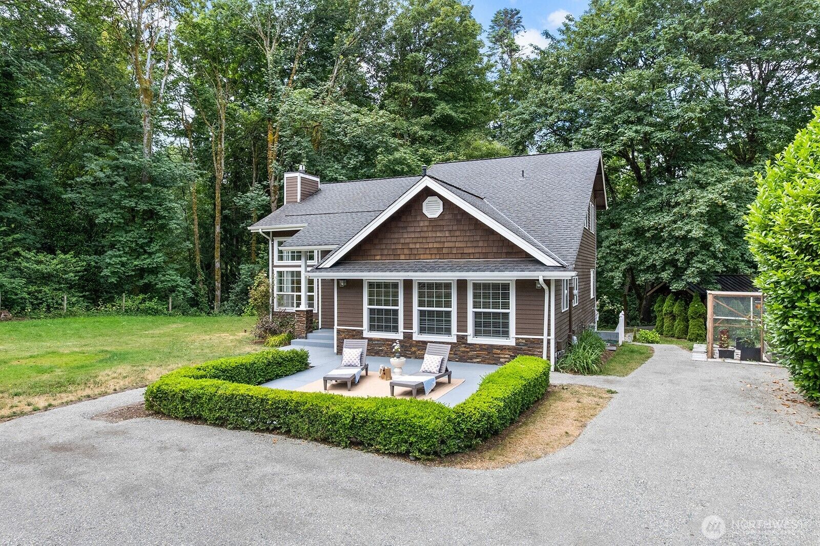 Property Photo: 23835 Dockton Road SW WA 98070