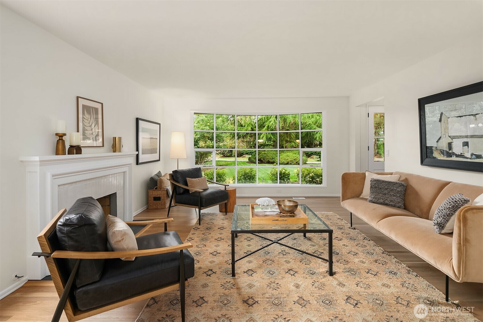 Property Photo: 2534 Medina Circle WA 98039