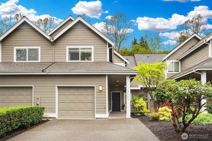 10005 NE 37th Court 106  Kirkland WA 98033 photo