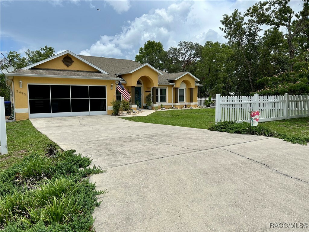 Property Photo:  3495 W Wilburton Drive  FL 34433 