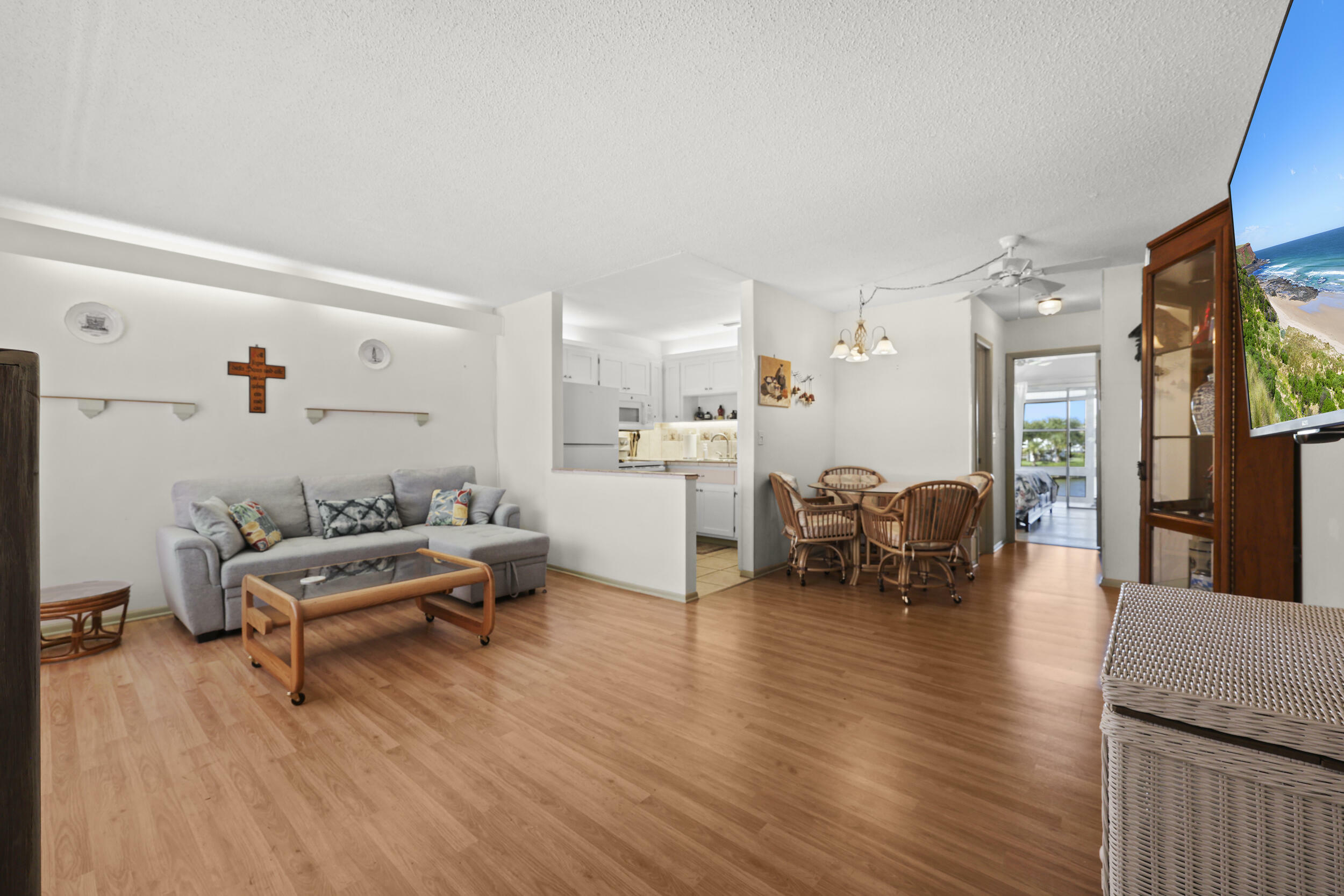 Property Photo: 2800 Indian River Boulevard 7T FL 32960