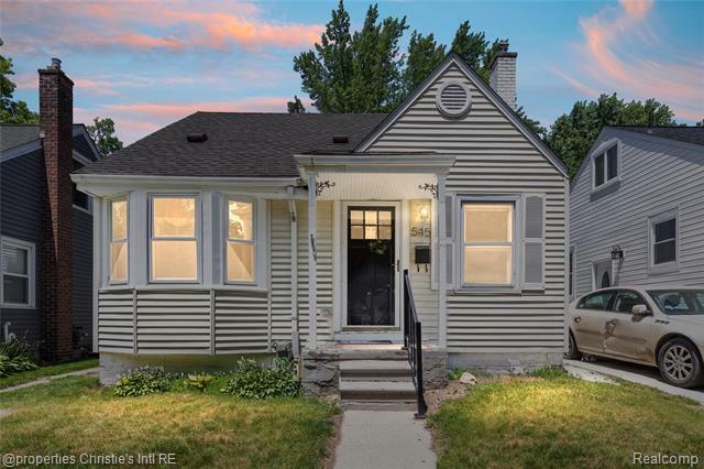 Property Photo: 545 E Maplehurst Street MI 48220
