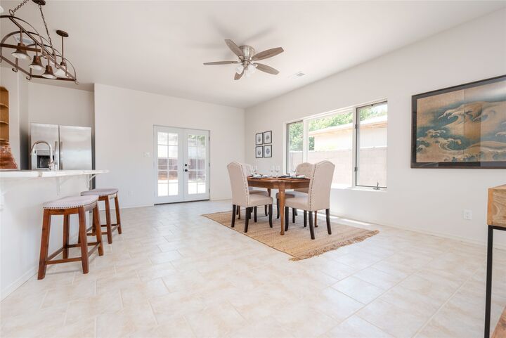 Property Photo: 993 Calle Katarina NM 87507