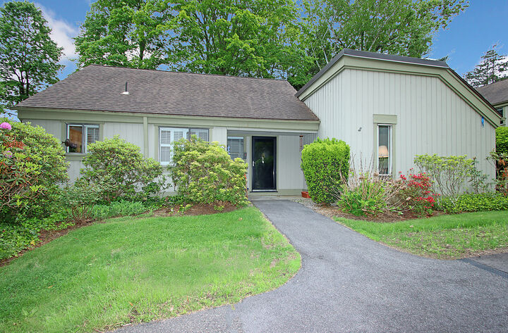 278 Heritage Village B  Southbury CT 06488 photo
