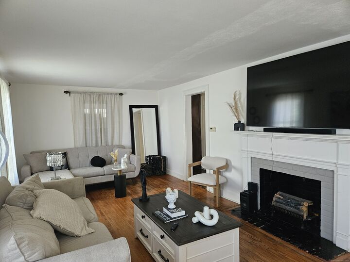 805 Savin Avenue  West Haven CT 06516 photo