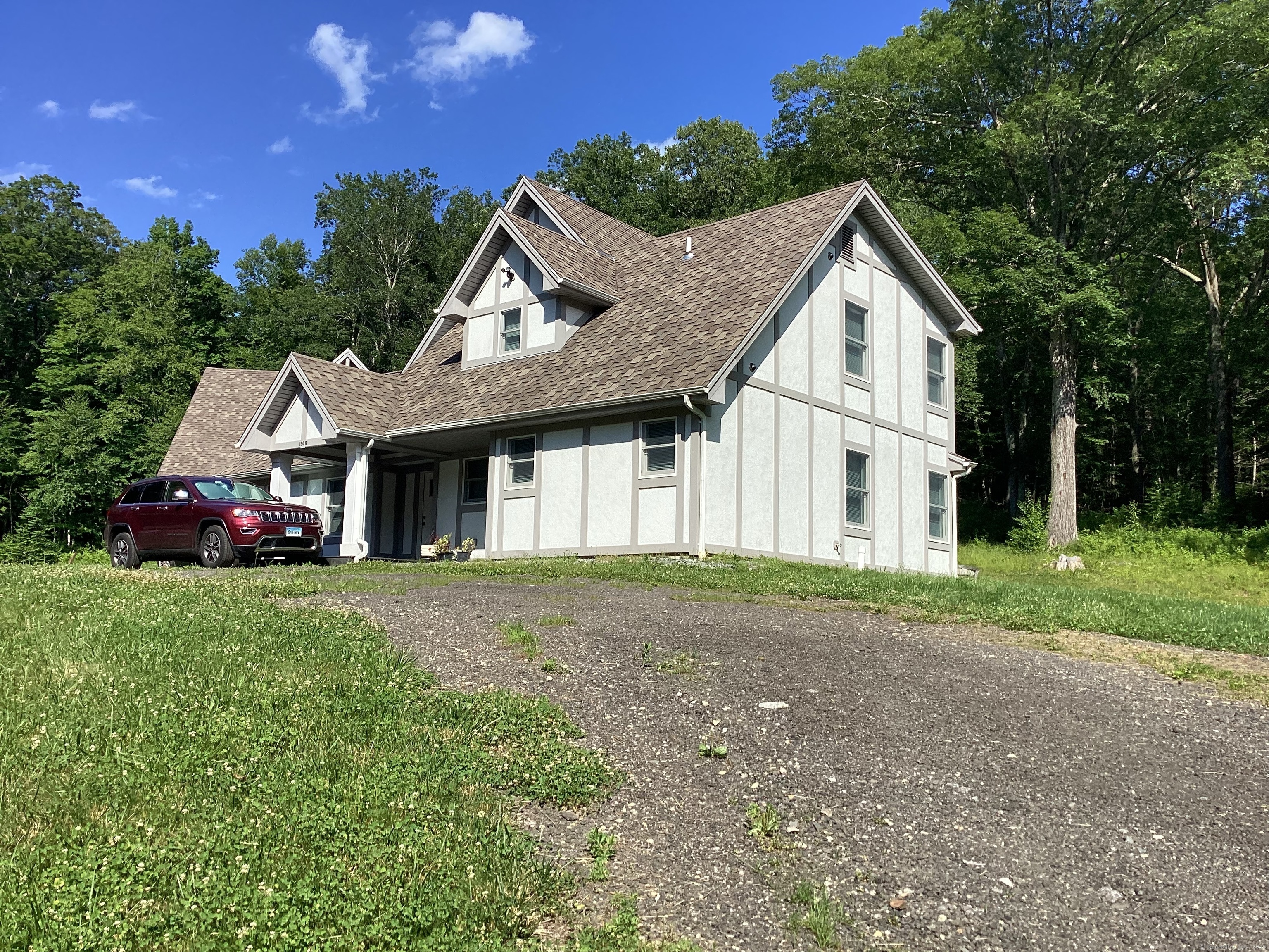 Property Photo: 150B Hanover Road CT 06470