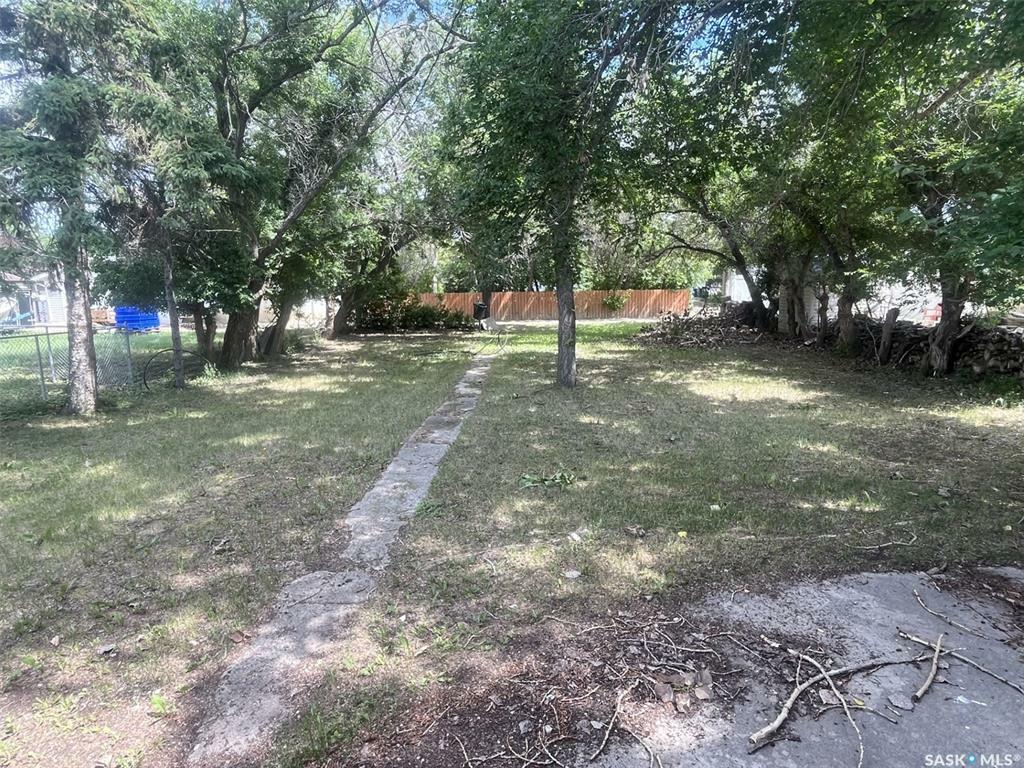 Property Photo: 1012 Main Street SK S0L 2V0
