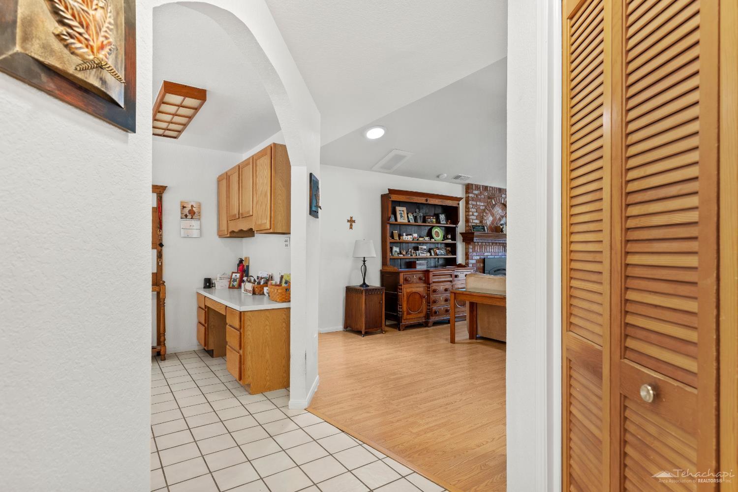 Property Photo: 22820 Mariposa Road CA 93561