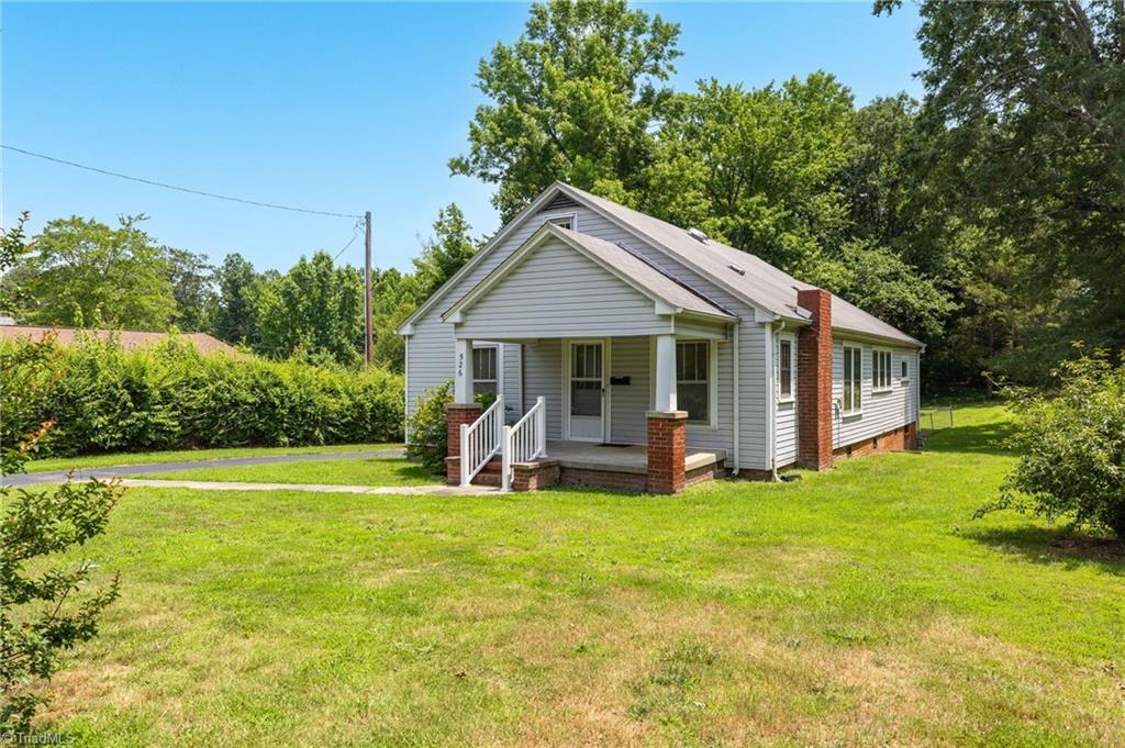 Property Photo:  526 Liberty Road  NC 27263 